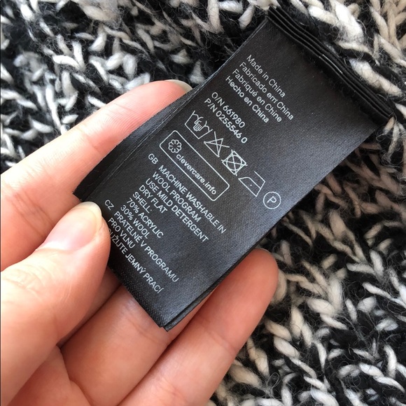 H&M Knit Cardigan - Picture 7 of 7